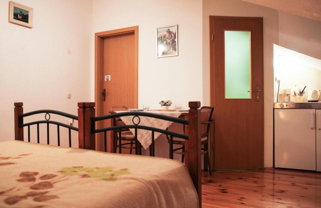 Apartments By The Sea Makarska - 15200 Zewnętrze zdjęcie